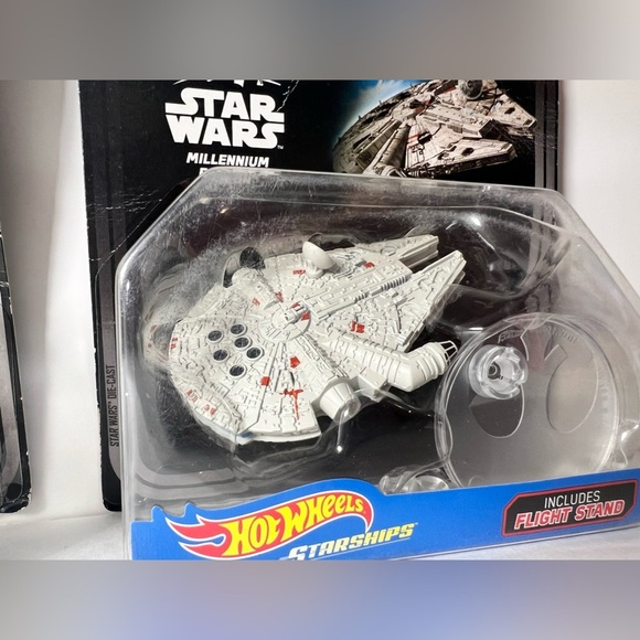 Lot of 2 Disney Star Wars Hot Wheels Starships Millennium Falcon & The Fighter - Picture 5 of 6